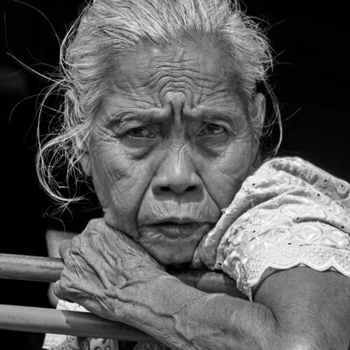 Bestes Portrait SWI 8431 26Pt Laotian woman -Antoine Weis